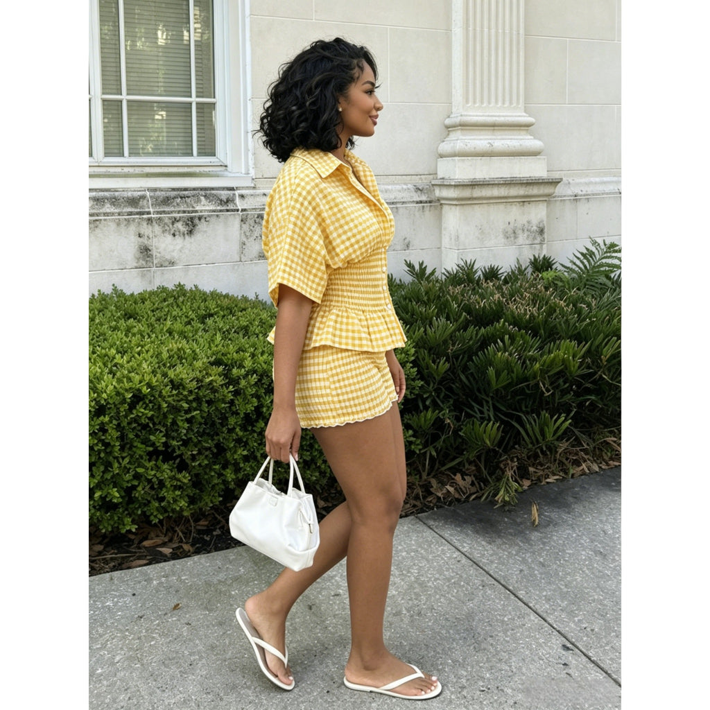Vacation Casual Women 2 Piece Outfit, Yellow White Plaid Lapel Short Sleeve Slim Waist Matching Set For Travel Party